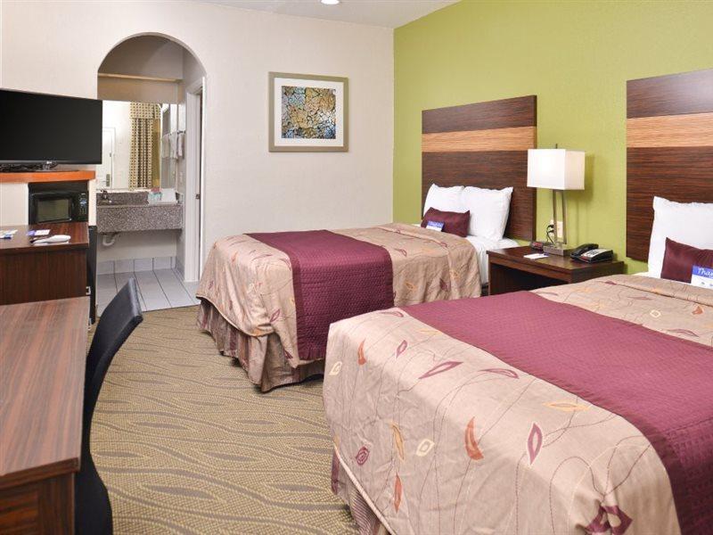 Americas Best Value Inn Downtown Хьюстон Экстерьер фото